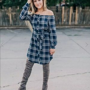 Willow and Root Button Up Off Shoulder Shirt Dress NWOT size Lg